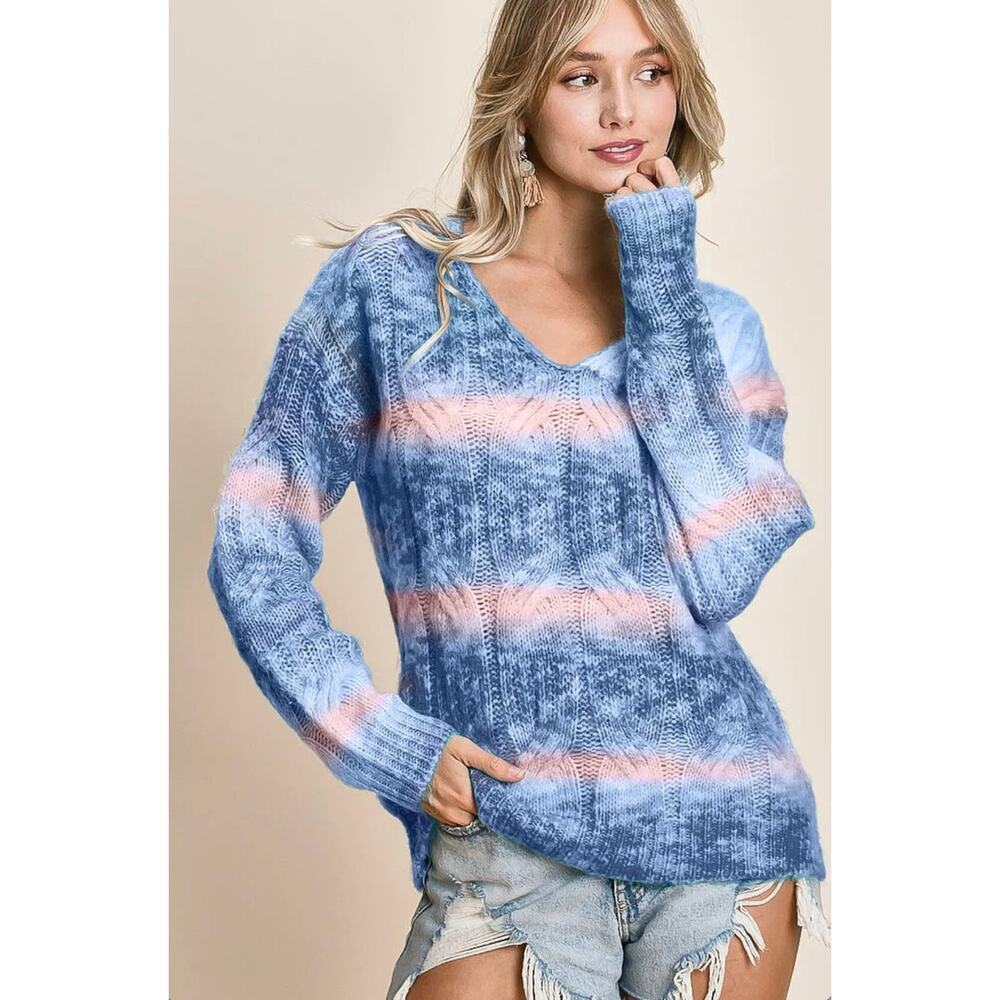 IP4327 Twist Knitted V-Neck Ombré Sweater